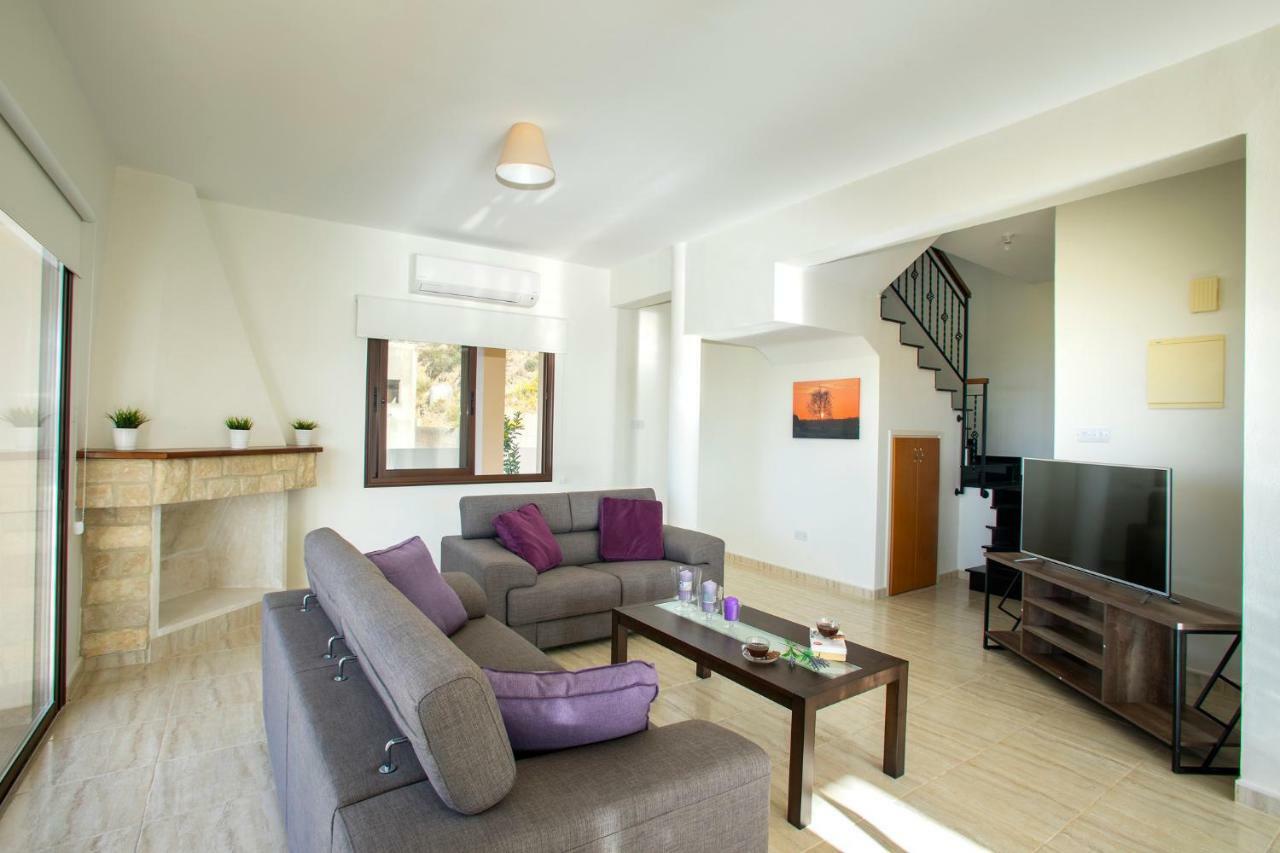 Villa Blue Jadeite Peyia Ngoại thất bức ảnh