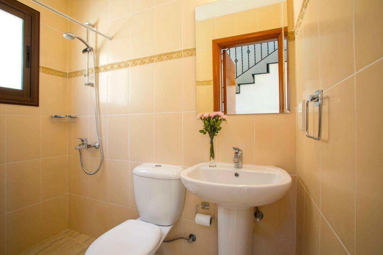Villa Blue Jadeite Peyia Ngoại thất bức ảnh
