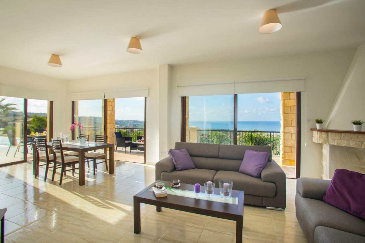 Villa Blue Jadeite Peyia Ngoại thất bức ảnh